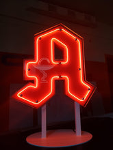 Lade das Bild in den Galerie-Viewer, Apotheken "A", Standversion, einseitig, Profil 1, Neonausleuchtung, 600 x 600 x 100/ 120 mm