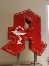 Lade das Bild in den Galerie-Viewer, Apotheken "A", Standversion, einseitig, Profil 1, Neonausleuchtung, 600 x 600 x 100/ 120 mm